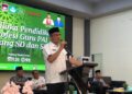 Wali Kota Padang, Hendri Septa saat membuka semiloka sertifikasi guru Pendidikan Agama Islam (PAI). Sertifikasi dilakukan sebagai salah satu upaya memenuhi program unggulan (progul) yang telah dicanangkan demi menciptakan pelajar yang mampu menghafal Al-Qur'an. (Foto: Dok. Prokopim)