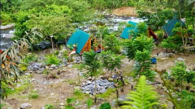 Objek Wisata Padang Janiah dan kebun durian seluas ratusan hektare. (Foto: Dok. Diskominfo Padang)