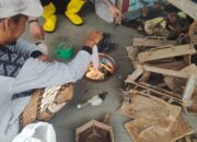 Kreatif! Napi Lapas Bukittinggi Sulap Limbah Plastik jadi Paving Block