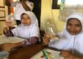 Ciptakan Lingkungan Belajar Kreatif, Pemko Pariaman Kenalkan Ikan Hias pada Siswa 6 Ciptakan Lingkungan Belajar Kreatif, Pemko Pariaman Kenalkan Ikan Hias pada Siswa