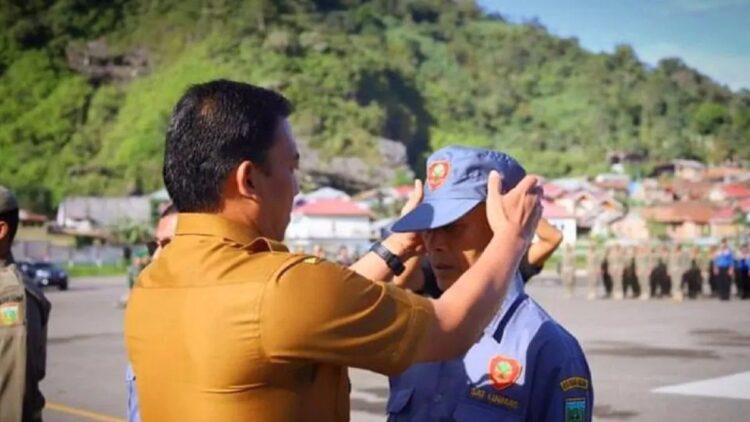 Pemko Padangpanjang Dorong Peran Satlinmas Kawal Pemilu 2024 1 Pj. Wako Sonny. BP, mengatakan menghadapi Pemilu 2024, perlu adanya kesiapsiagaan Satlinmas. Antara