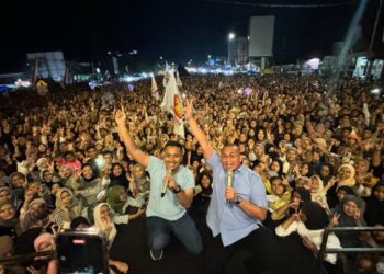 Konser Indonesia Maju Dipadati 20 Ribu Orang, Andre Rosiade: Sijunjung all in Prabowo-Gibran 4 Konser Indonesia Maju Dipadati 20 Ribu Orang, Andre Rosiade: Sijunjung all in Prabowo-Gibran
