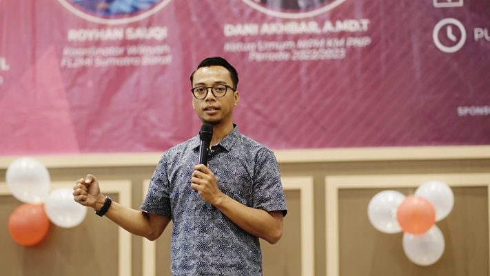 Survei Polstra: Elektabilitas Gerindra Tertinggi di Padang 1 Direktur Eksekutif Polstra Research and Consulting, Yovaldri Riki. (Foto: Dok. Istimewa)