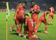 Semen Padang FC Kalahkan PSMS 2 Gol Tanpa Balas