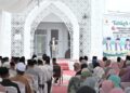 Gubernur Sumatera Barat (Sumbar), Mahyeldi meresmikan penggunaan Masjid Besar Syura Pandan di Kota Solok, Jumat (2/2/2024) siang. Pembangunan masjid itu menggunakan Anggaran Pendapatan dan Belanja Daerah (APBD) Kota Solok. (Foto: Dok. Adpim)