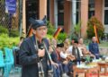 Wali Kota Padang, Hendri Septa memberi sambutan saat pembukaan muatan lokal (mulok) Keminangkabauan di SMPN 2 Padang, Selasa (6/2/2024) pagi. (Foto: Dok. Prokopim)