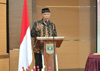 Mahyeldi Ingatkan Perencanaan dan Pengawasan untuk Antisipasi Penyimpangan 10 Gubernur Sumbar, Mahyeldi. (Foto: Dok. Adpim)