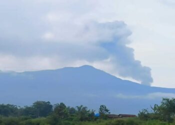 Marapi Erupsi, Dua Kali Letusan Ketinggian Abu Capai 700 Meter