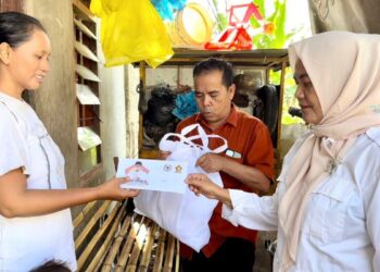 Andre Rosiade Lunasi Tunggakan BPJS Istri Penjual Sate Keliling yang sedang Sakit