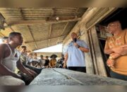 Andre Rosiade Penuhi Janji Pasang Listrik di Kampung Nelayan Surantiah Pessel