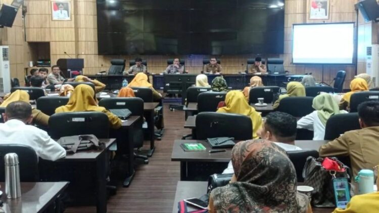 Minimalisir Risiko, Pemko Padang Perkuat Mitigasi Bencana Sektor Pendidikan 1 Bimbingan Teknis (Bimtek) Satuan Pendidikan Aman Bencana (SPAB) yang digelar Pemerintah Kota Padang pada Senin (4/3/2024). (ANTARA/HO-Pemkot Padang)