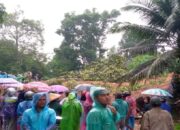 Longsor Terjang Patamuan Padangpariaman, Akses Jalan Warga Terganggu