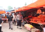 Beri Rasa Aman Warga yang Hendak Berburu Takjil, Polres Pasbar Sebar Personel di Pasar Pabukoan