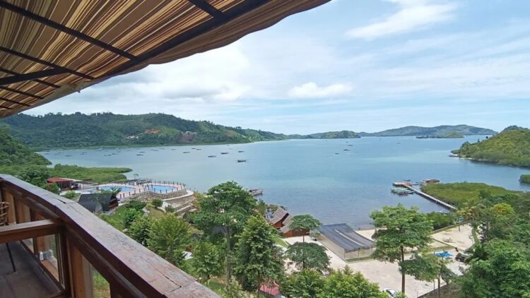 Agar lebih Tertata, Pemkab Pesisir Selatan Siapkan RDTR KWBT Mandeh 1 Pandan View, salah satu destinasi unggulan di Kawasan Wisata Bahari Mandeh. (ANTARA/Miko Elfisha)