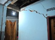 Pemprov Sumbar Salurkan Bantuan Renovasi Rumah tak Layak Huni Guru Honorer di Agam