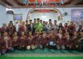 Gubernur Sumbar, Mahyeldi mengukuhkan Remaja Masjid Baiturrahman, Jorong 1 Sungai Pandahan, Nagari Sundata, Kecamatan Lubuk Sikaping, Kabupaten Pasaman. (Foto: Dok. Adpim)