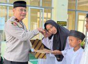 Polri Peduli, Polda Sumbar Serahkan Santunan kepada Anak Yatim