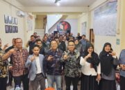 Targetkan Jajaran se-Sumbar Jadi Informatif, Bawaslu Sumbar Gandeng KISB