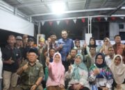 Blusukan di Komplek Cendana Parupuak Tabing Padang, Fadly Amran Bahas Pendidikan