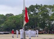Duplikat Bendera Pusaka Pertama Kalinya Berkibar di Bukittinggi