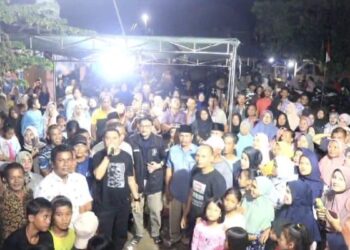 Gelombang Dukungan Berdatangan untuk Hendrajoni-Risnaldi di Pilkada Pessel 2 Pasangan Hendrajoni-Risnaldi mendapat gelombang dukungan untuk maju di Pilkada Pessel. (dok. istimewa)