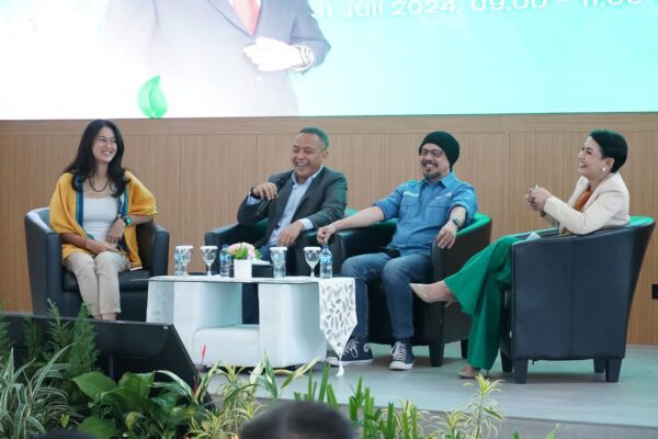 Tak Hanya Serap 6 Juta Ton Karbon Per Tahun, PTPN IV PalmCo Optimis Tekan 40 Persen Emisi di 2030 1 PTPN optimis mampu berkontribusi mengurangi 40 persen emisi karbon di tahun 2030 dan mencapai net zero emission sebelum tahun 2060. (Foto: Dok. PTPN)