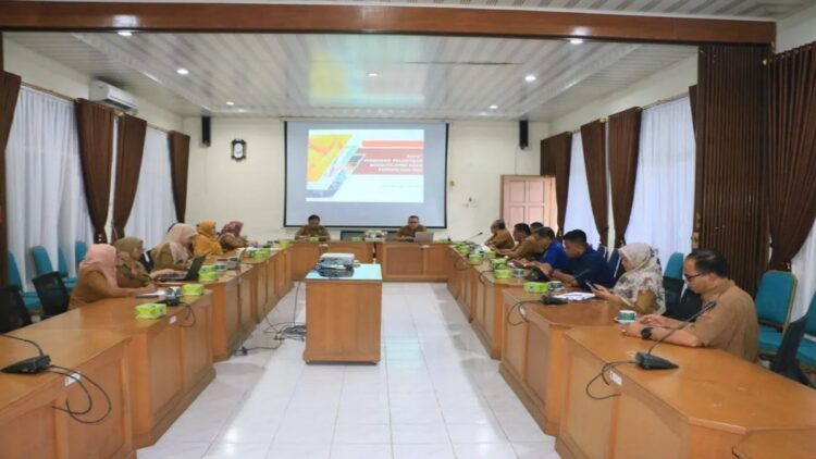Pelantikan 45 Anggota DPRD Agam Direncanakan 20 Agustus 2024 1 Rapat persiapan pelantikan anggota DPRD Agam terpilih. Dok HO Diskominfo Agam