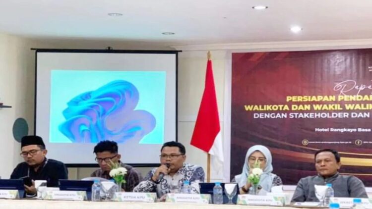 KPU Padangpanjang Beberkan Syarat dan Jadwal Pencalonan Kepala Daerah 2024 1 KPU rakorkan persiapan pendaftaran calon kepala daerah Pemilu serentak 2024. (ANTARA/ Isril/ HO)