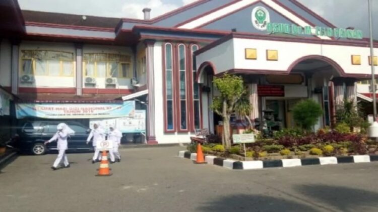 KPU Pessel Survei Tiga Rekomendasi Rumah Sakit untuk Pemeriksaan Kesehatan Calon Kepala Daerah 1 Dinkes Pessel merekomendasikan tiga rumah sakit untuk pemeriksaan bakal calon kepala daerah. (Foto: Dok. Istimewa)