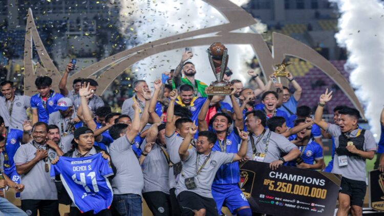 Menang lewat Adu Penalti, Arema FC Juara Piala Presiden 2024 1 Arema FC menjuarai Piala Presiden 2024. (Foto: Dok. PSSI)