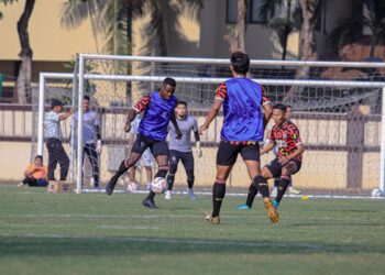Ofisial training Semen Padang FC di Stadion STIK Jakarta. (dok. MO Semen Padang FC)