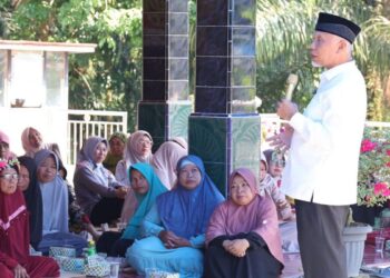 Buya Mahyeldi temui masyarakat di Dharmasraya. (dok. istimewa)