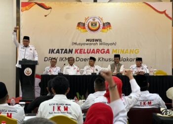 Ketua DPW IKM Jakarta terpilih, Braditi Moulevey Rajo Mudo menyampaikan pidato pertamanya usai terpilih dalam Musyawarah Wilayah (Muswyil), Sabtu (7/9/2024) siang. (Foto: Dok. Tim BM)