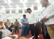 Pemko Bukittinggi Bagikan Sembako untuk 280 Penyandang Disabilitas