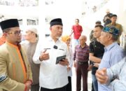 Mahyeldi Blusukan ke Pasar Ateh Bukittingi, Pedagang Curhat Toko Sepi Pembeli