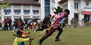 Minimalisir Pengaruh Negatif Teknologi, Pemko Pariaman Dorong Permainan Tradisional jadi Olahraga SD