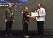 PT Semen Padang Raih Penghargaan Gold untuk Program Pencegahan HIV/AIDS