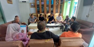 Vasko Ruseimy berkunjung ke kantor PWI Sumbar. (dok. istimewa)