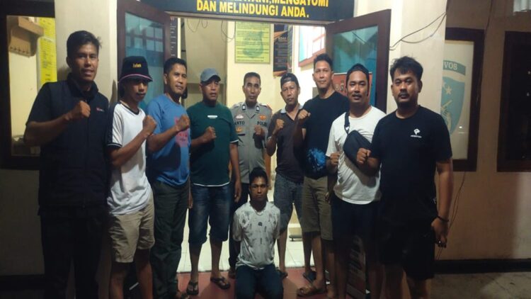 Pencuri Uang dan Emas di Padangpariaman Ditangkap usai Beli Sabu 1 Polres Pariaman menangkap pelaku pencurian emas. (Foto: Dok. Istimewa)