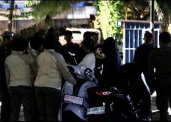 Satpol PP Bubarkan Aksi Balap Liar hingga Remaja Mabuk-mabukan di Padang