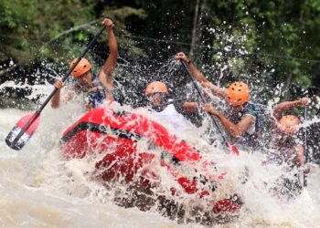 Arung Jeram Raih Medali Perunggu di PON XXI Aceh-Sumut 13 Tim arung jeram Sumbar raih perunggu di PON XXI. (dok. istimewa)