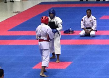 Jelang Closing Ceremony, Kempo Tutup PON XXI dengan Dua Emas 8 Atlet kempo sumbar sedang bertarung di PON XXI. (dok. istimewa)