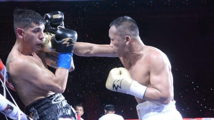 Daud Yordan mengalahkan Hernan Carrizo. (Foto: Tim Media Oso)