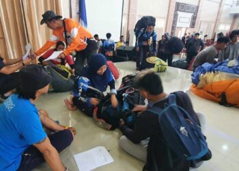 Persiapan tim paralayang Sumbar di PON XXI Aceh-Sumut. (dok. istimewa)