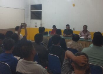 Rapat DPD Golkar Gunungsitoli dengan kadernya. (dok. istimewa)