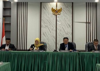 Sidang di KI Sumbar. (dok. istimewa)
