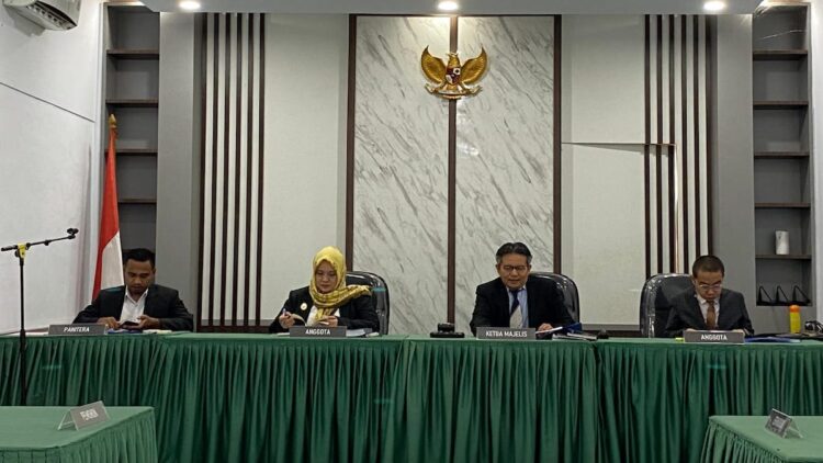 Sidang di KI Sumbar. (dok. istimewa)