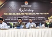 Jangkau Pemilih Pemula, KPU Padangpanjang Bekali Guru-Kepsek Pendidikan Politik