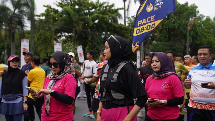 BPKH Gelar Road to BPKH Hajj Run 2024 di Padang untuk Tingkatkan Literasi Keuangan Jemaah Haji 1 Road to BPKH run Hajj 2024. (dok. istimewa)