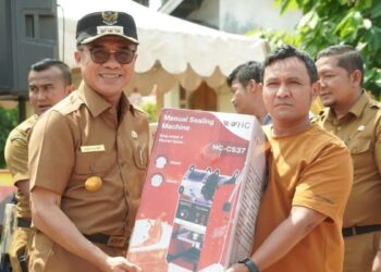 614 Pelaku UMKM di Solok Selatan Dapat Bantuan Peralatan Usaha